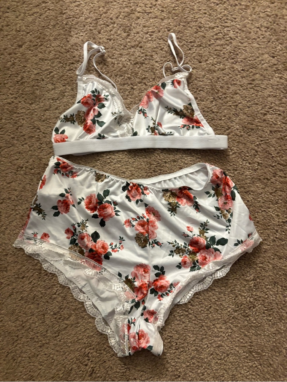 Floral Lace Trim Bralette & High-Waist Short Set - White with Pink Rose Print